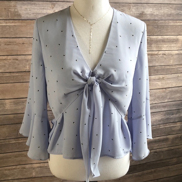 1 Left! 🦋Tie-Front Flutter Top🦋 - Picture 4 of 6